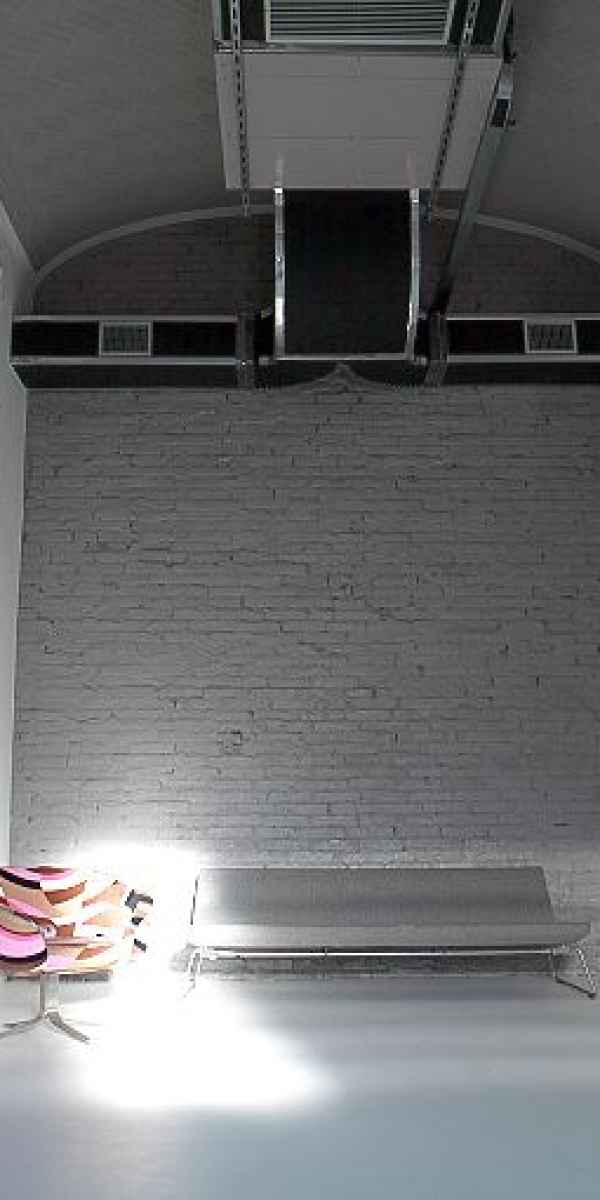 15 Inerior Renovation Carpi 2006