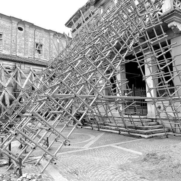 24 Temporary Exoskeleton, 2015